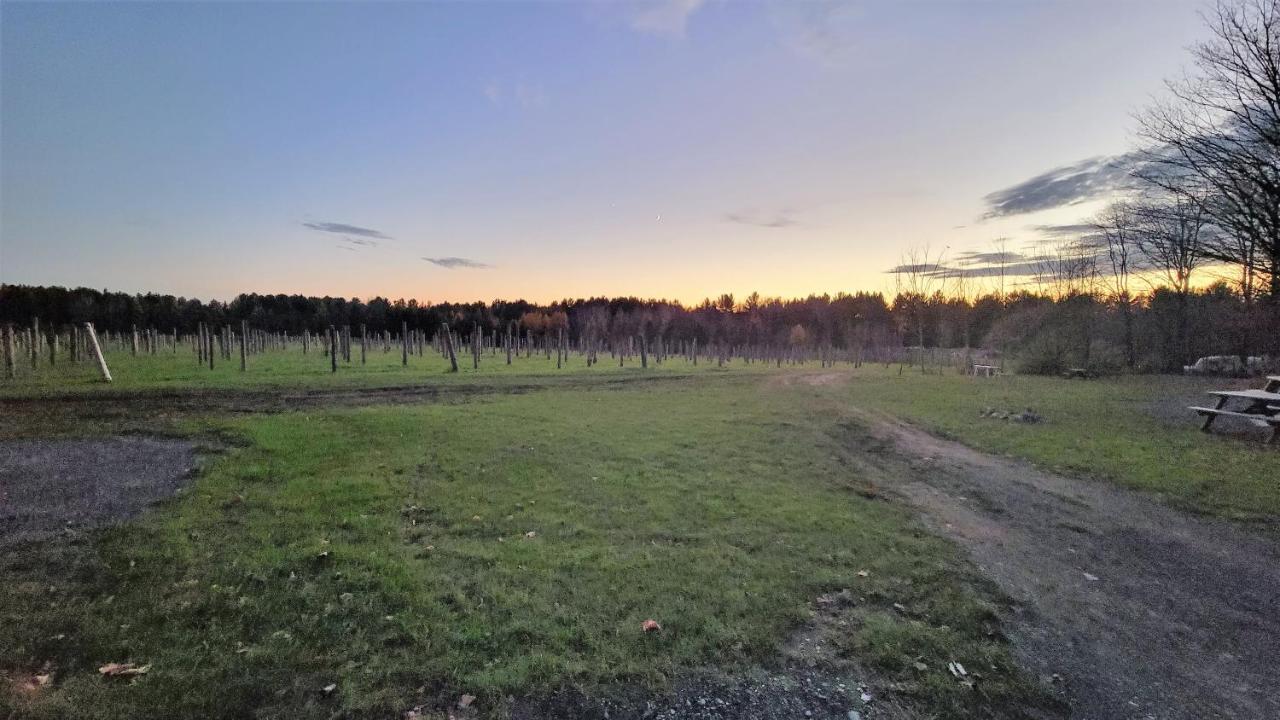 Auberge Du Vignoble Bromont Esterno foto