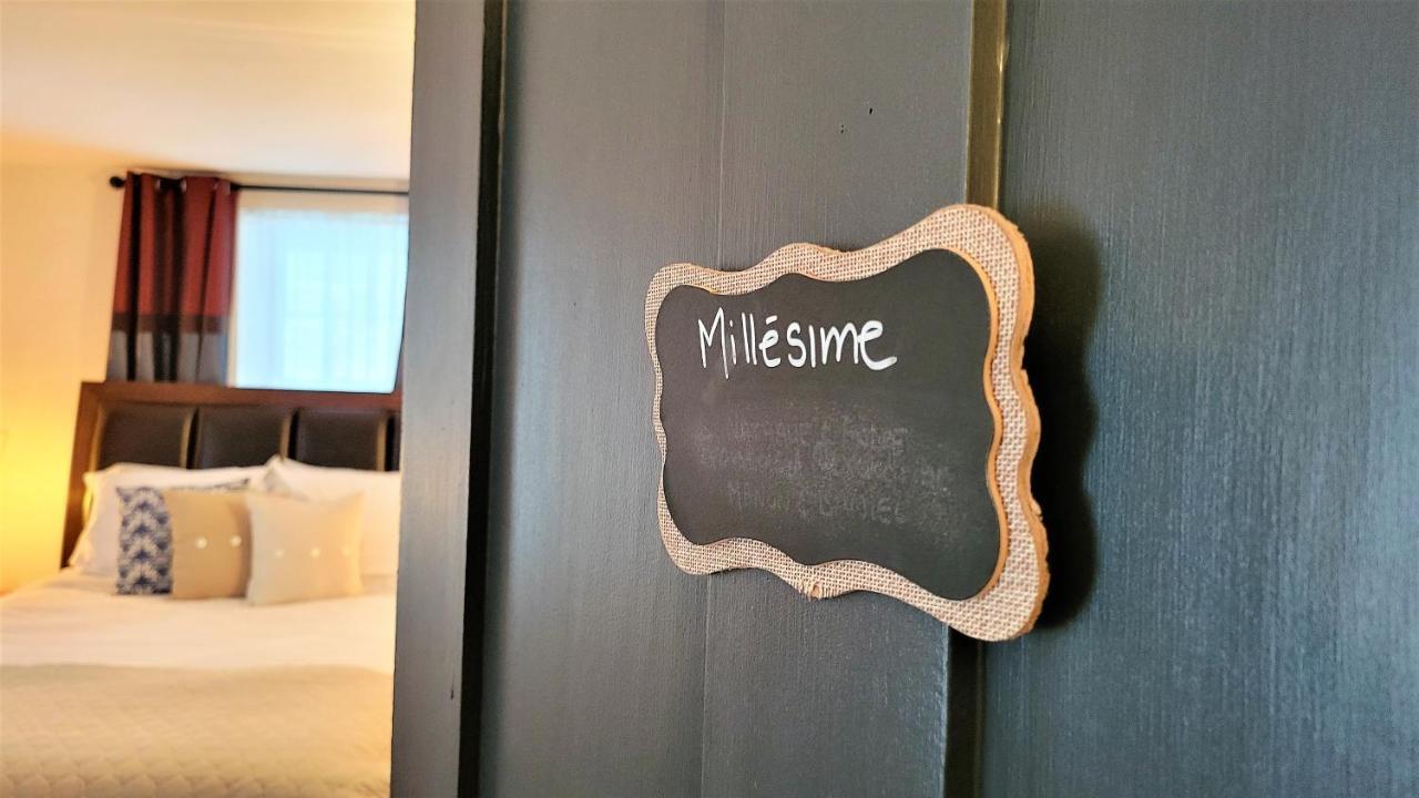 Auberge Du Vignoble Bromont Esterno foto