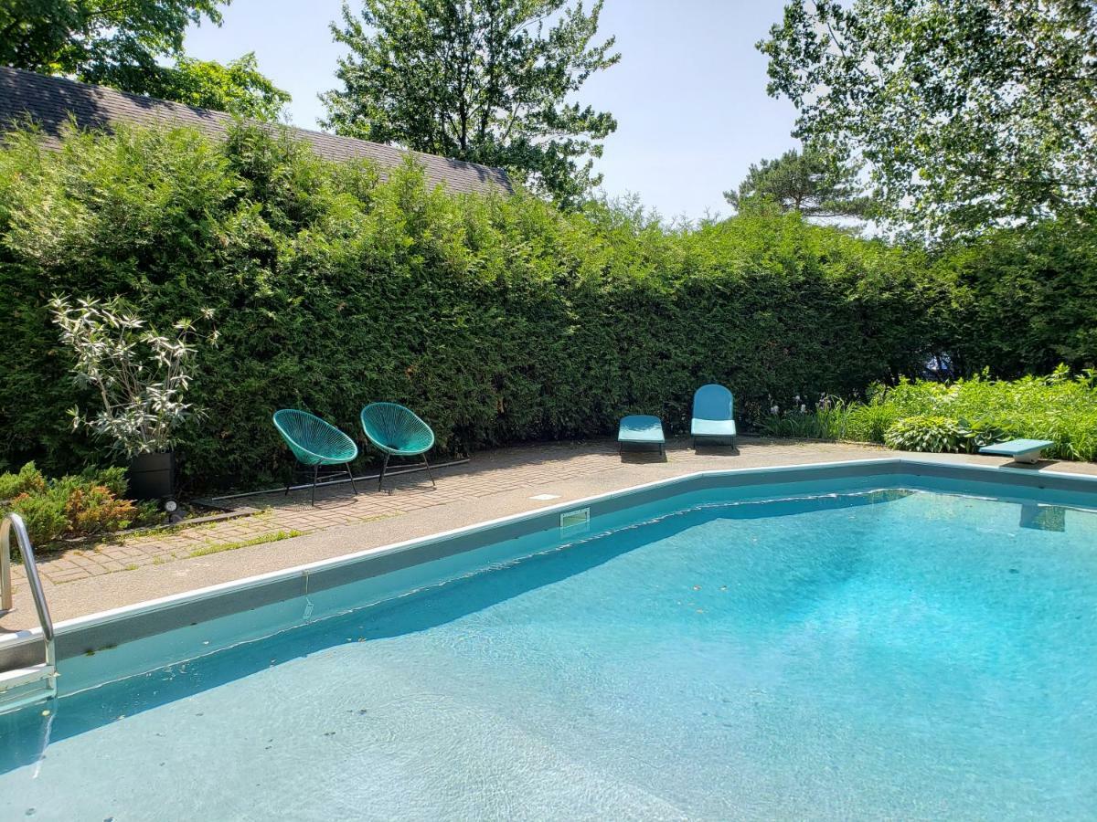Auberge Du Vignoble Bromont Esterno foto